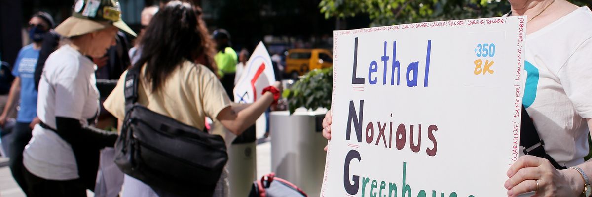 'Global LNG Boom Must Be Stopped in Its Tracks,' Climate Coalition Tells Biden