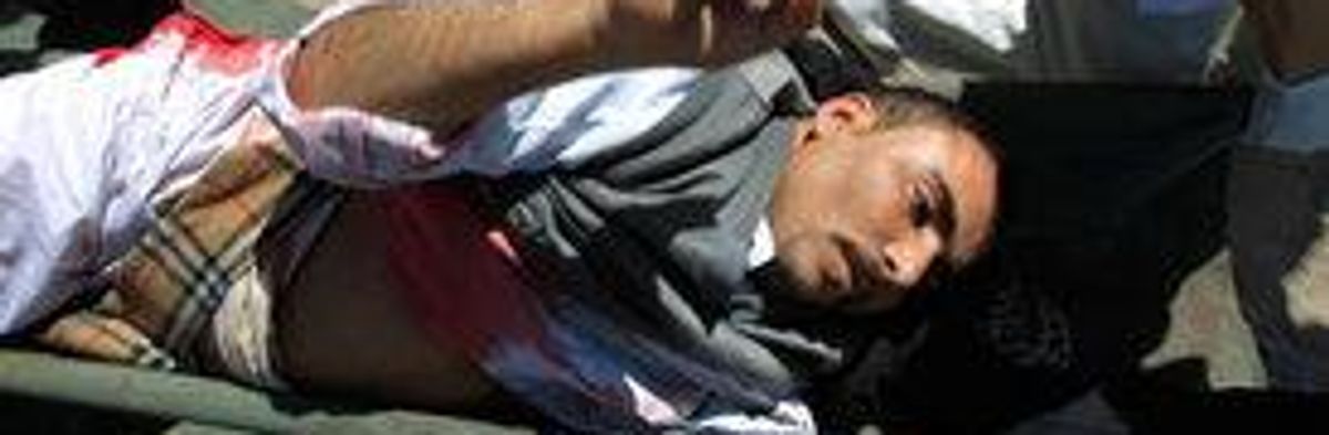 Yemeni Unarmed Protesters Killed by Loyalist Gunmen