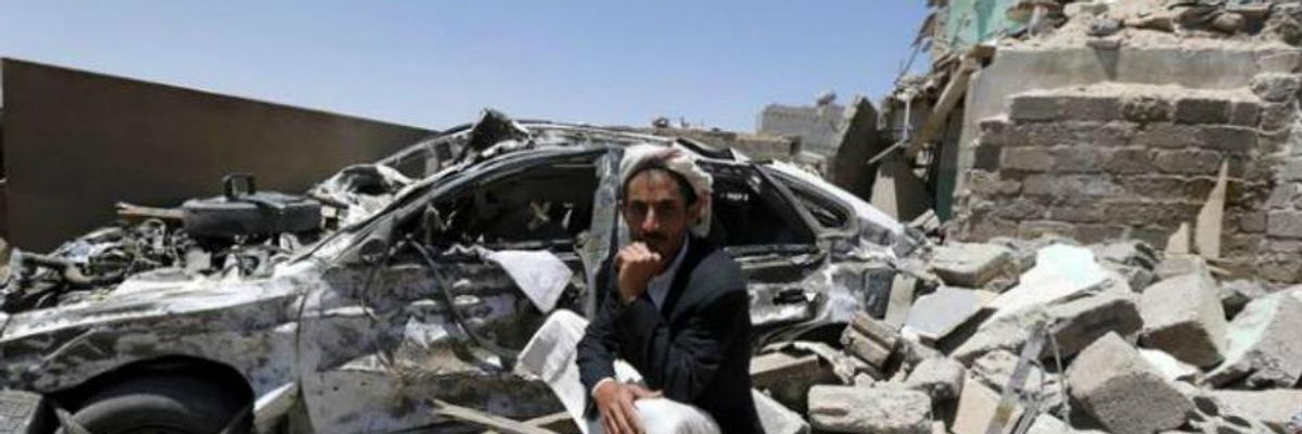 Bombs Continue to Fall On Yemen As Arab States Announce New Military Force