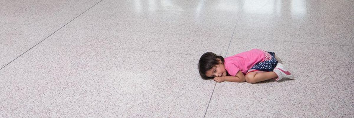 Migrant Children Imprisoned in Texas Detail Border Patrol's "Level of Inhumanity"