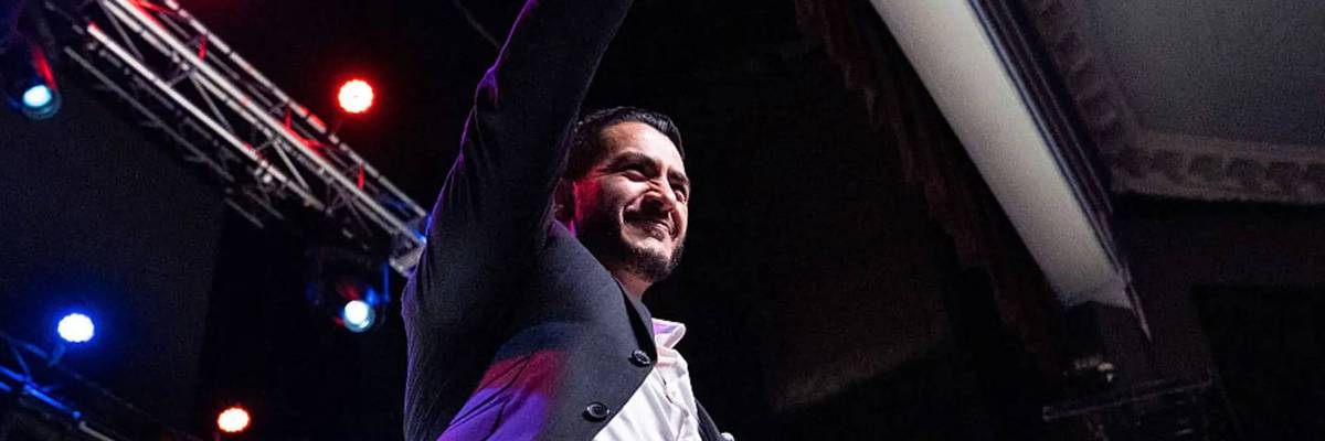 Abdul El-Sayed addresses supporters on election night