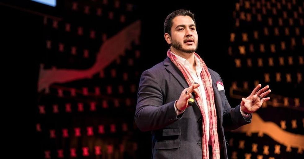 Abdul El-Sayed, who is running in the Democratic primary in Michigan's gubernatorial race, has declined corporate donations and championed progressive causes including Medicare for All. (Photo: TedxUofM Conference/Flickr/cc)