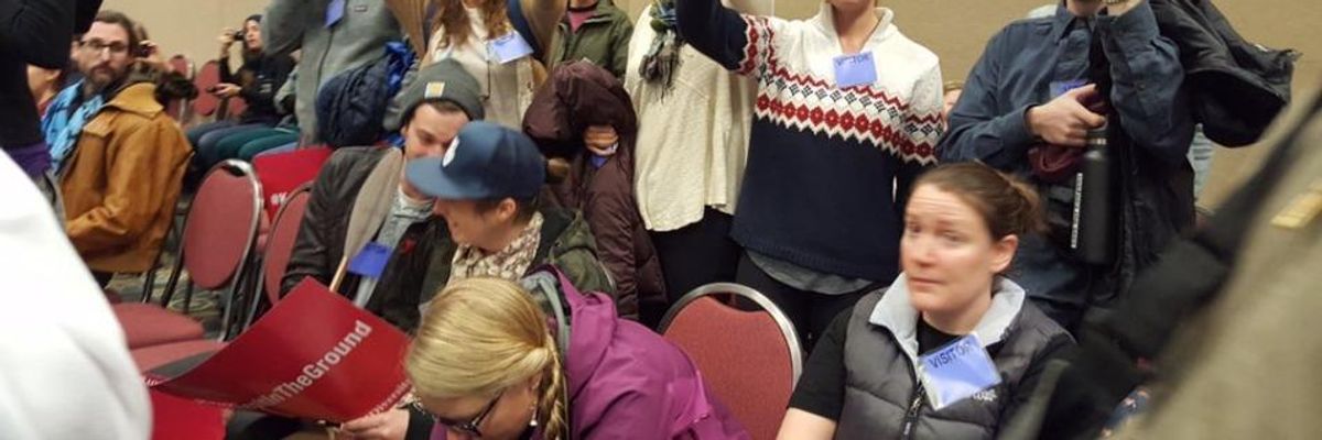 Bidding on Planet's Future, Activists Disrupt Fossil Fuel Auction in Utah