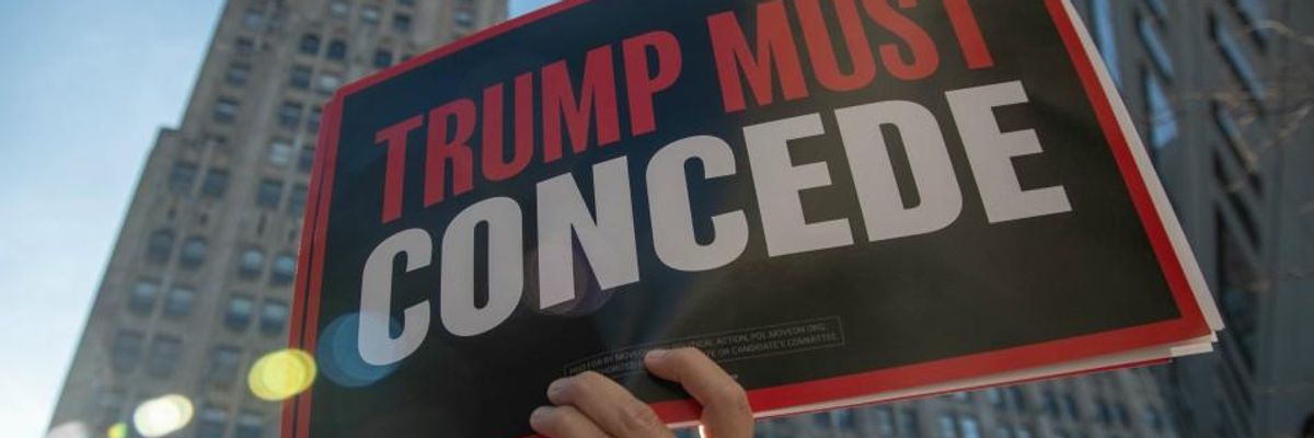 Ignoring Warnings His Election Lies Could Get People Killed, Trump Posts 46-Minute Rant Full of 'Unhinged' Falsehoods