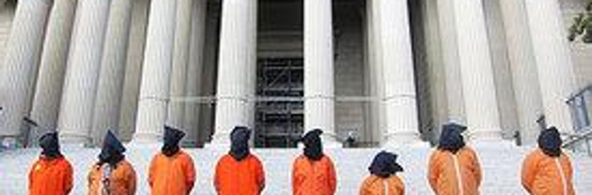 Gitmo Activists Mark 100th Day of Hunger Strike With Media 'Storm'
