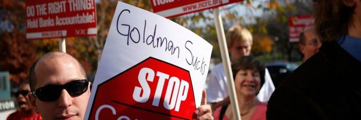 'Too Big to Fail, Too Big to Exist': Sanders Introduces Bill to Break Up Nation's Largest Wall Street Banks