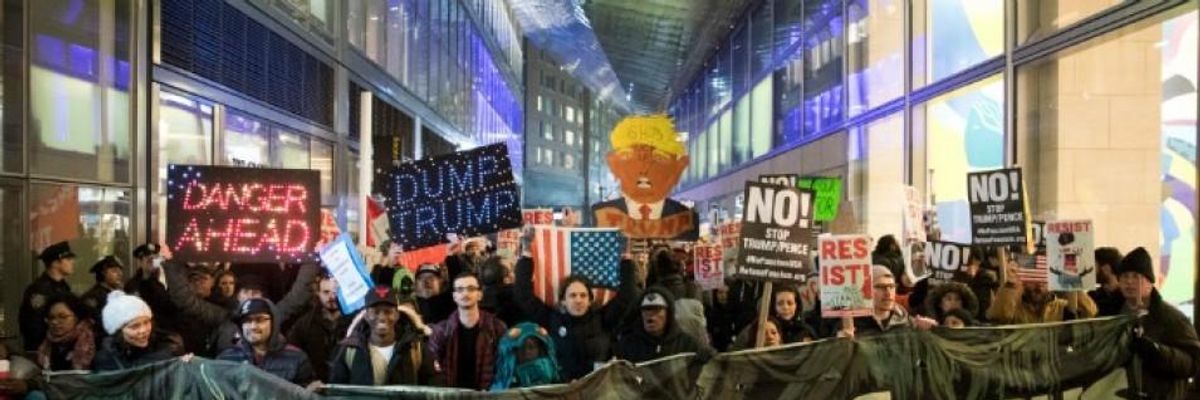 Report Warns Trump Giving Wall Street 'Green Light to Ramp Up Risk' as Penalties Against Big Banks Plummet