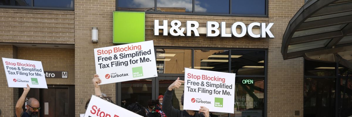 Advocates gather in Washington, D.C. to call out tax prep companies for blocking simplified filing