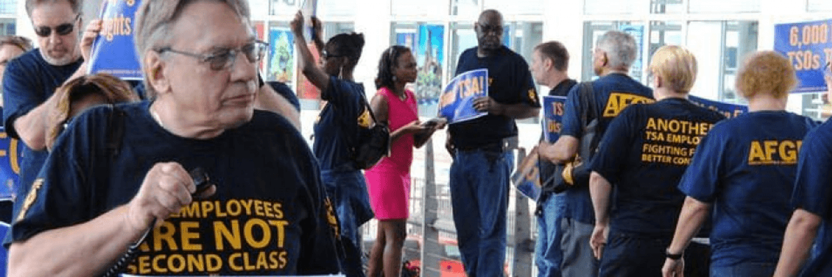 Appeals Court Delivers 'Tremendous Blow to Federal Workers' With Decision to Uphold Trump's Anti-Union Executive Orders