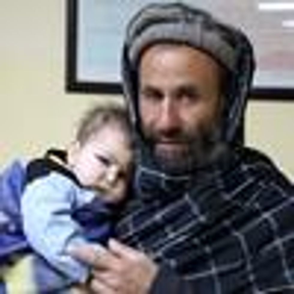 Afghan families face crisis as health system collapses