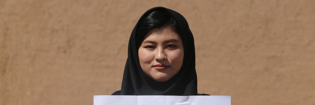 afghanistan-women