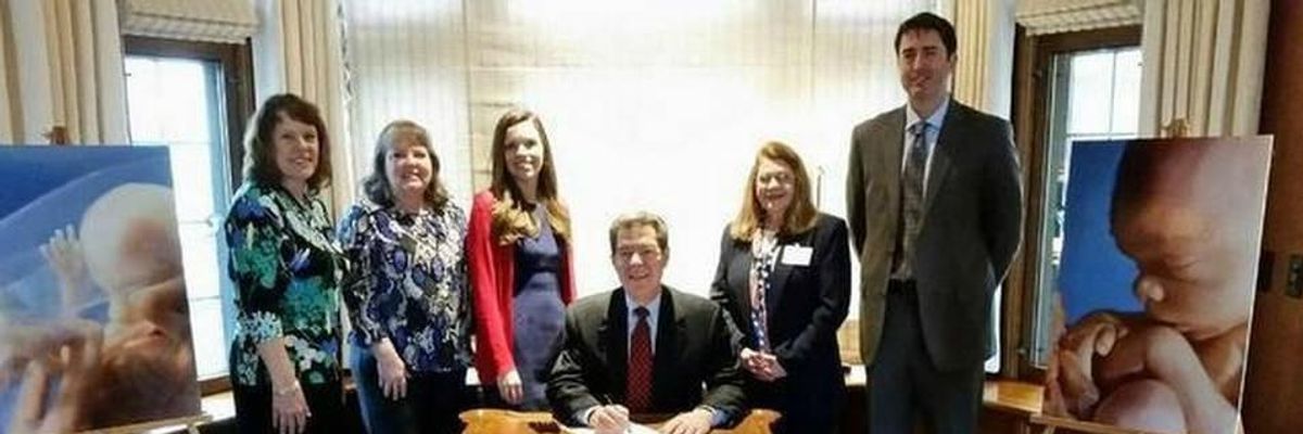 War on Women Continues With 'Atrocious' New Anti-Choice Law in Kansas