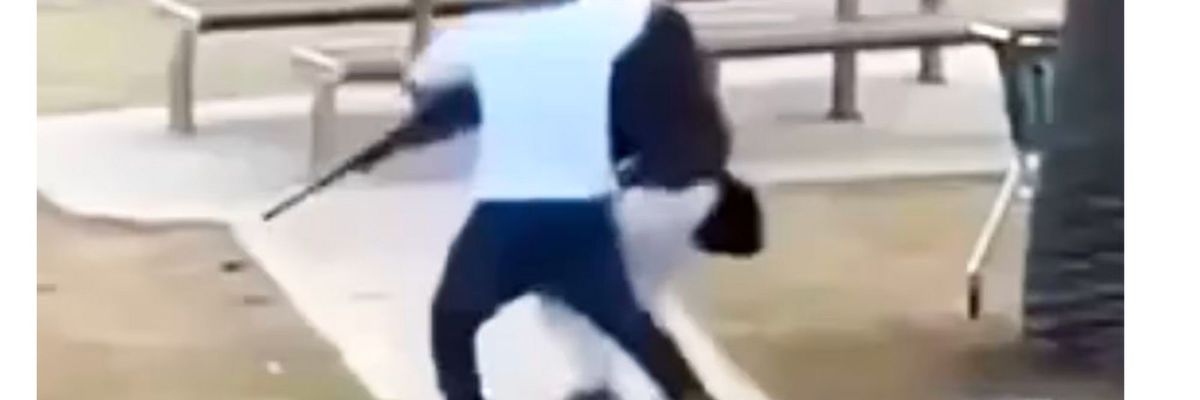 Ahmed el Ahmed disarms shooter at Australia's Bondi Beach