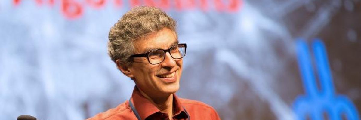 Pioneer in Field Warns Dangers Posed by Artificial Intelligence 'Very Real'