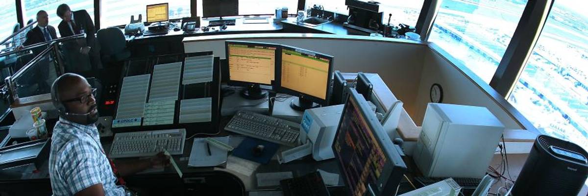 Warning of 'Catastrophic Event,' Air Traffic Controllers Union Official Says Flying 'Absolutely' Less Safe Due to Trump Shutdown