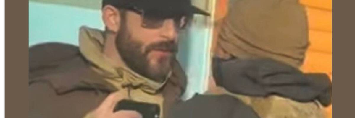 Alex Pretti films a thug shortly before his execution