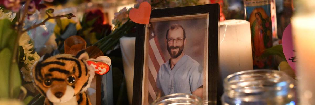 Alex Pretti memorial