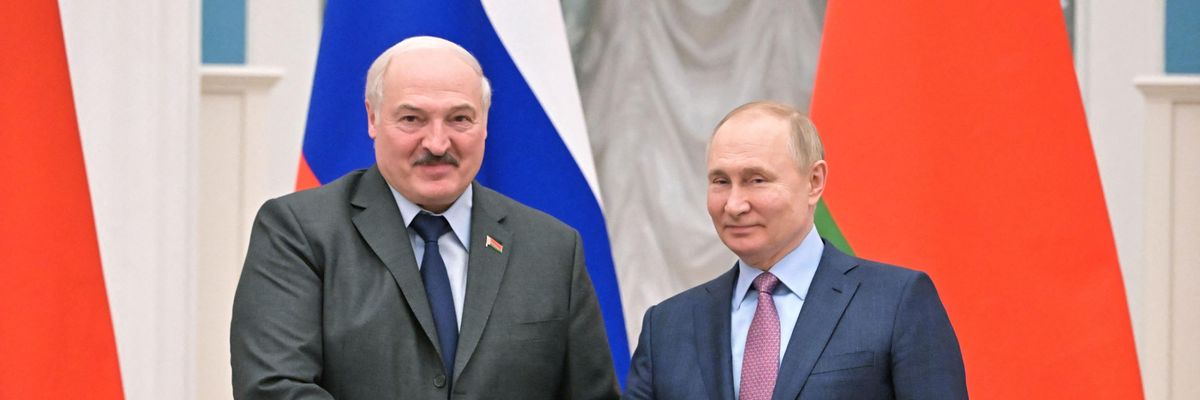Alexander Lukashenko, Vladimir Putin