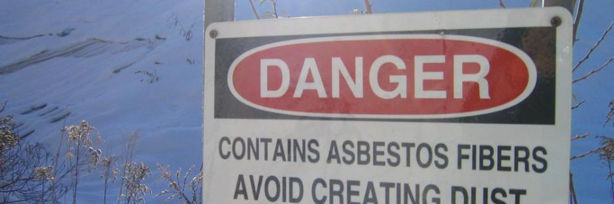 'Bombshell' Report: Internal Memos Show Trump EPA Ignored Agency Scientists' Calls to Ban Asbestos