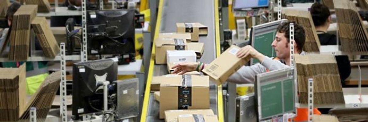 What Bitcoin and Amazon Are Doing to the Middle Class