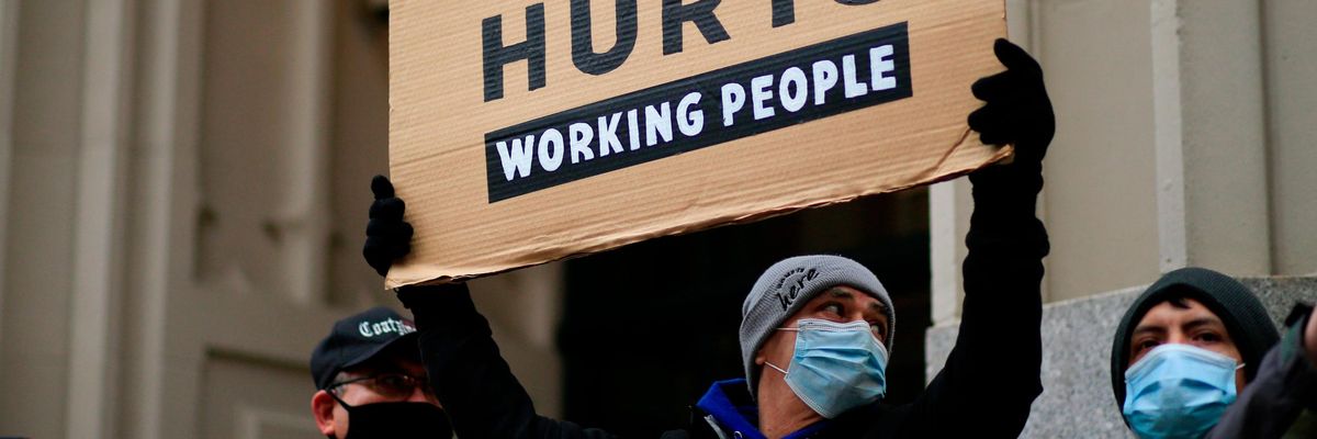 'Stop the Monopoly Madness': Biden Urged to Block Amazon's $8.5 Billion Purchase of MGM