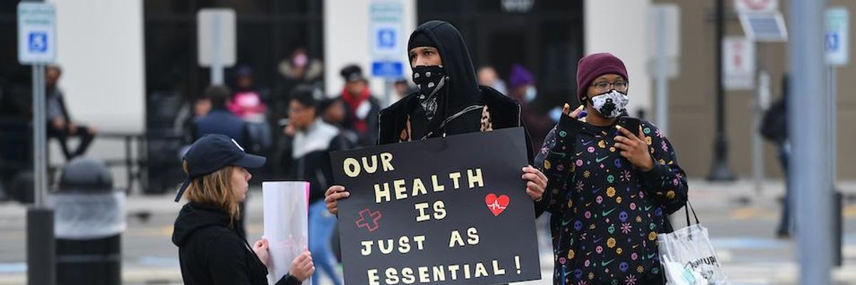 'How Does It Feel to Sell Your Soul to the World's Richest Man?': Obama Aide Turned Amazon Exec Ripped Over Fired Workplace Organizer