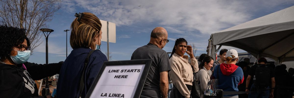 Amazon workers vote for union