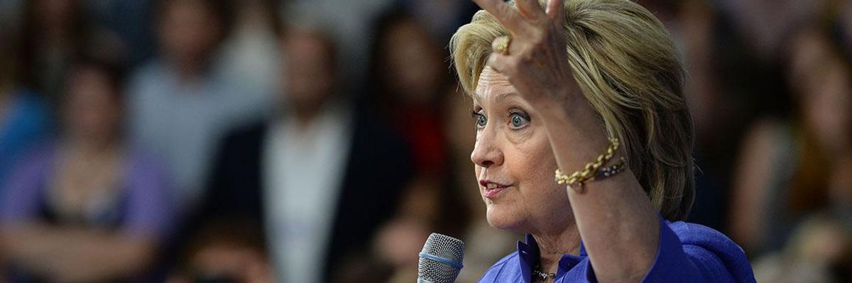 Placing Their Bets Early, DC Lobbyists Put Biggest Money on Clinton