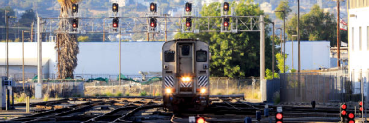 Hundreds of Local Officials Demand 'Transformative' Infrastructure Plan for US