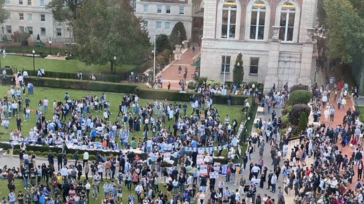 An aerial view of a campus Palestine solidarity rally.
