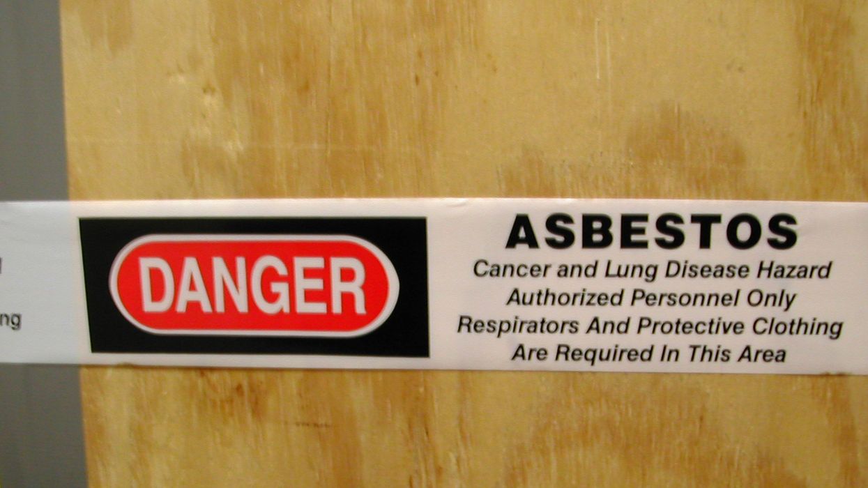 an asbestos danger sign