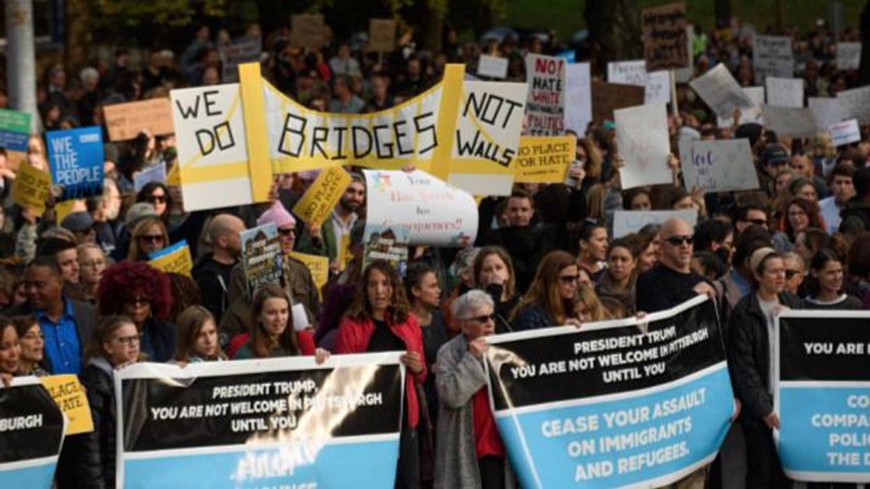 'President Hate, Not Welcome in Our State': Thousands Counter Trump With March for Love and Solidarity in Pittsburgh