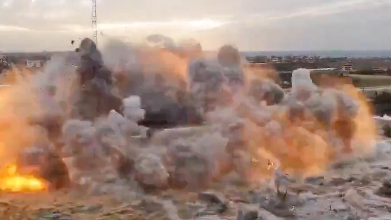 An explosion of hundreds of mines at Israa University in Gaza