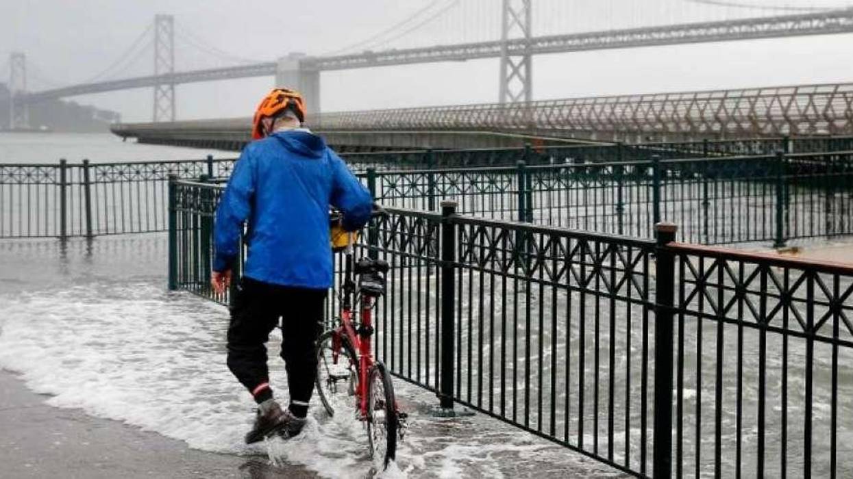 Federal Judge's Unprecedented Order on Climate Science 'Could Open Floodgates' for Big Oil Lawsuits
