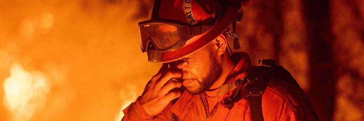 'They Have Nowhere To Run': Inmate Families, Advocates Push for Prisoner Release as California Wildfires Engulf State