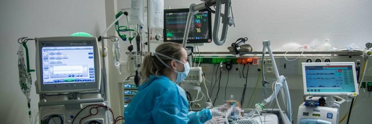 'A Patriotic and Moral Requirement': Healthcare Workers, on Frontlines of Coronavirus Pandemic, Demand Protective Equipment