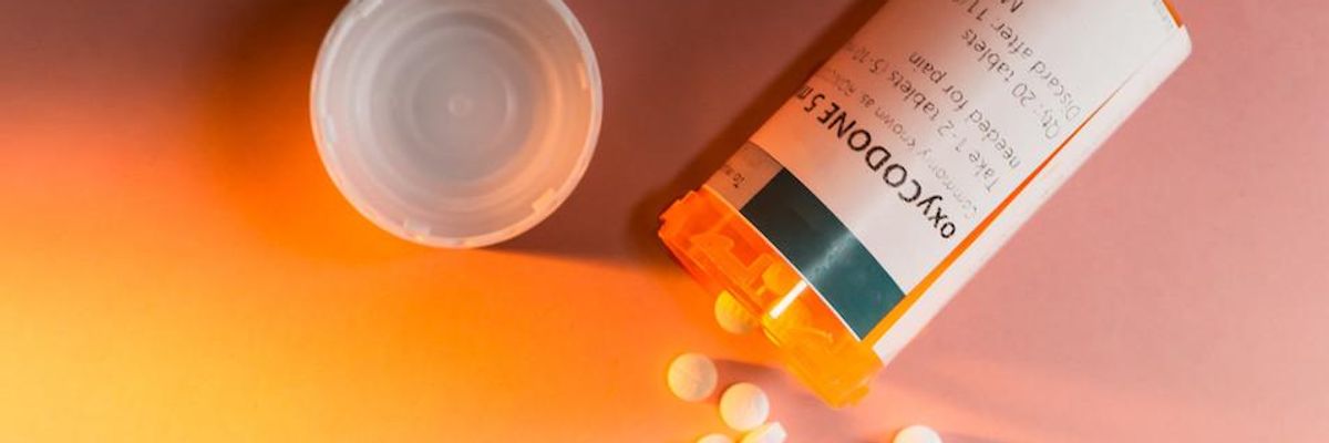 'About Damn Time': In First of Thousands of Lawsuits Against Big Pharma, Johnson & Johnson Ordered to Pay $572M for Flooding Oklahoma With Opioids