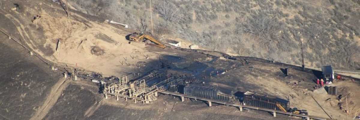 'Just More Hot Air'? Utility Co. says Methane-Spewing Porter Ranch Well Plugged
