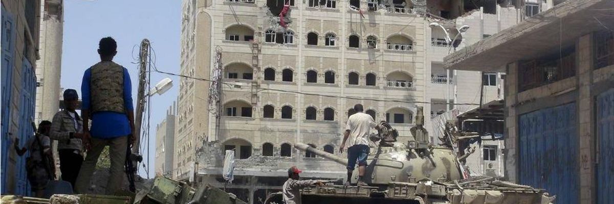 Ignoring Humanitarian Crisis, Saudi-led Bombing of Yemen Resumes