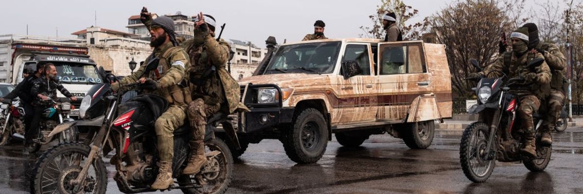 Anti-regime armed groups in Syria capture Hama city center