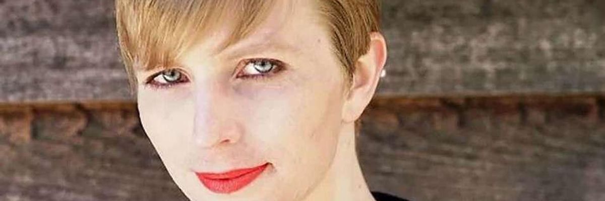 'Torture, Plain and Simple': Chelsea Manning's Supporters Demand Her Release From Solitary Confinement