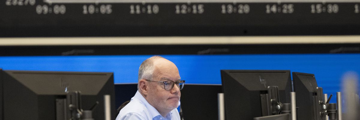 Fed Governor Warns 'Job Growth Has Probably Been Negative' as US Labor Market Stalls