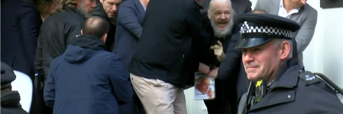 WikiLeaks Founder Julian Assange 'Dragged Out' of Ecuadorian Embassy, Arrested By UK Police
