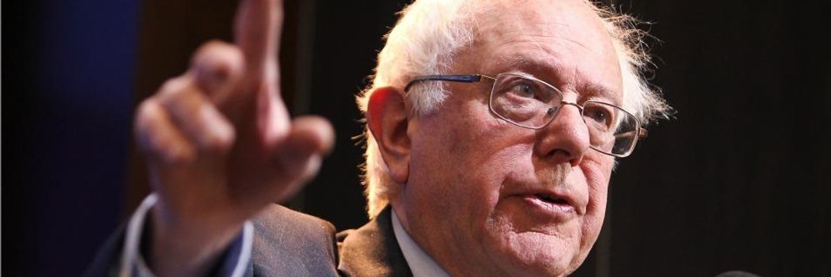 Sanders to Clinton: The Time to Come Clean on TPP, Fast Track is 'Right Now'
