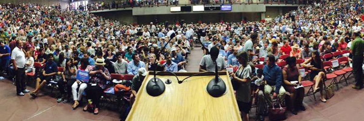 Bernie Sanders Rally in Denver Draws One of Biggest Crowds in Election Cycle