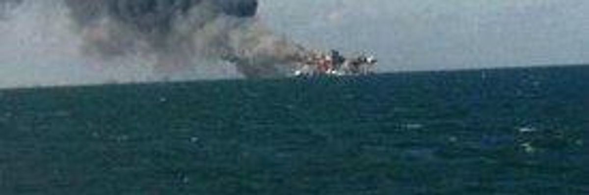 Two Missing, Four Critically Injured in Gulf Oil Rig Explosion