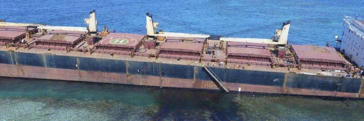 'Devastating' Impacts Feared as Oil Spill Threatens UNESCO Heritage Site in Pacific