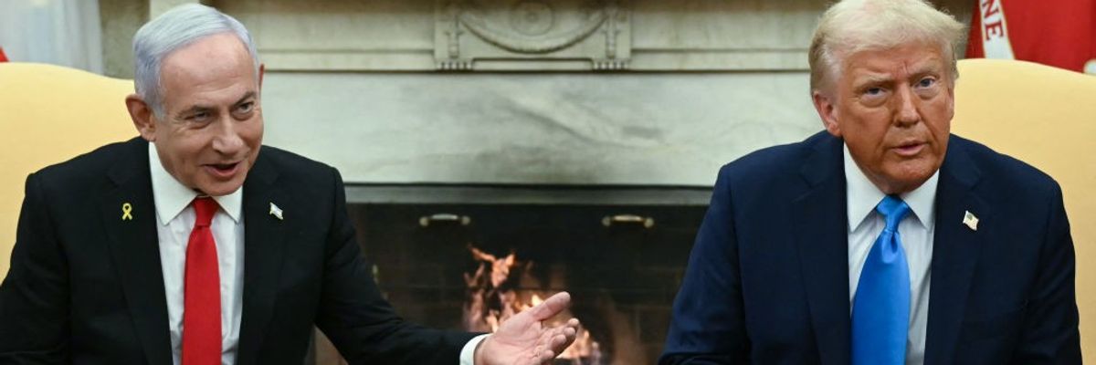 Benjamin Netanyahu and Donald Trump meet in the White House