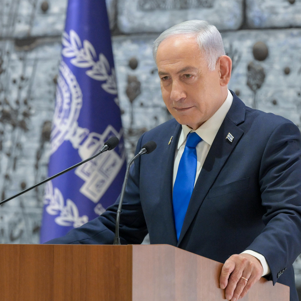 Benjamin Netanyahu speaks