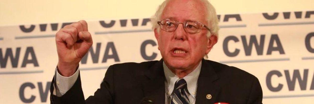 Citing Urgent Need for 'Political Revolution,' Major Union Endorses Sanders